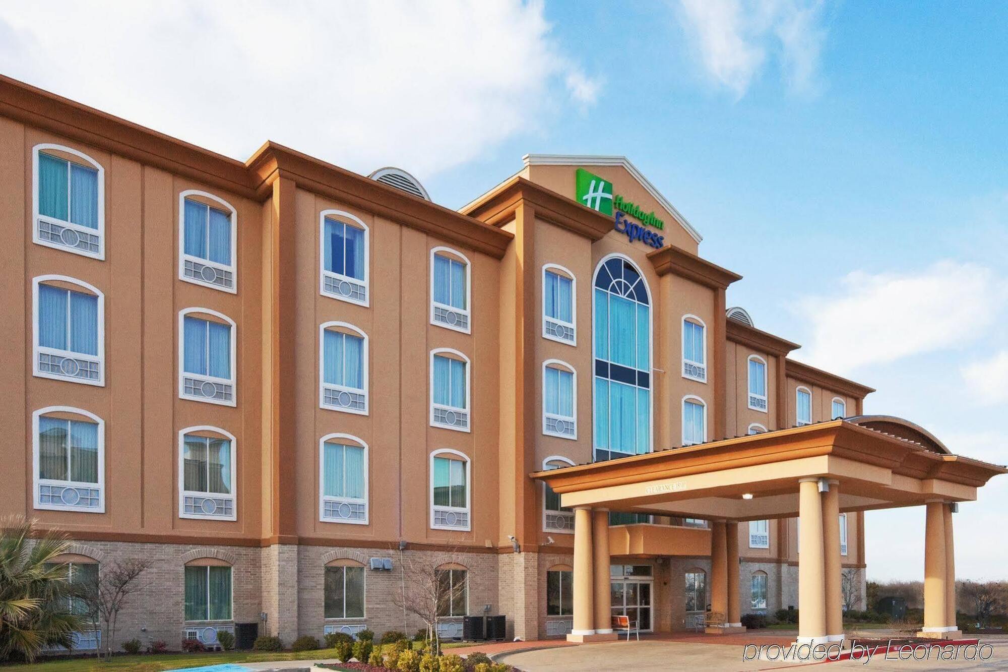 Holiday Inn Express Hotel And Suites Corsicana I-45 By Ihg Exteriör bild